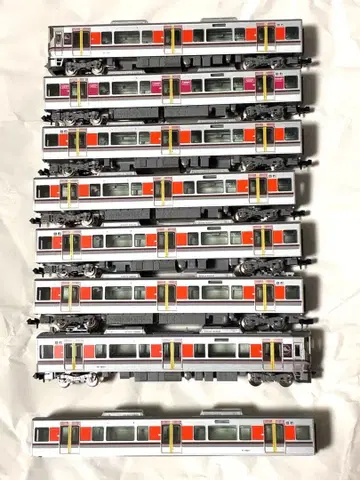 323계 오사카 순환선 7량 tomix 라이트 점등 확인 완료