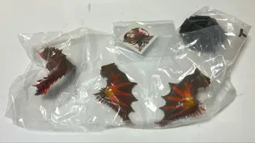 몬헌 피규어 에스피나스 아종 아이콘 씰 포함 미개봉