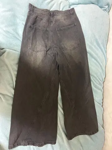 다크 그레이 와이드 레그 데님