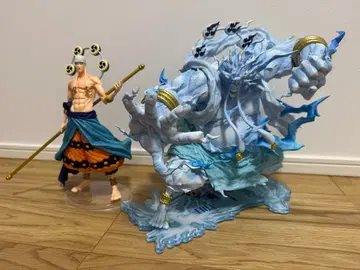 원피스 제일복권 라스트 원상 에넬, 2억 볼트 번개 신 아마루 2체 세트