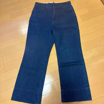HARE 부츠컷 데님 팬츠 S 사이즈 네이비