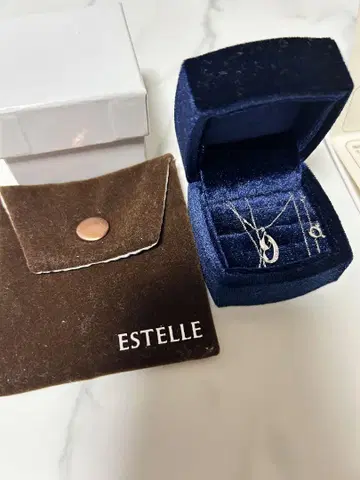 ESTELLE 실버 목걸이
