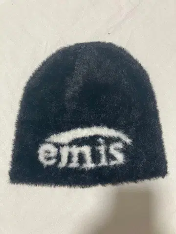 emis 퍼 마감 니트 모자 블랙/그레이
