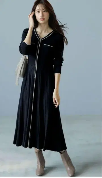 any SIS / 바이컬러 디자인 니트 원피스