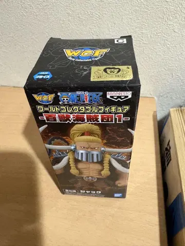 원피스 백수 해적단 잭 월드 컬렉터블 피규어