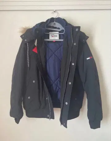 TOMMY HILFIGER DENIM 다운 자켓 퍼 포함 S/P