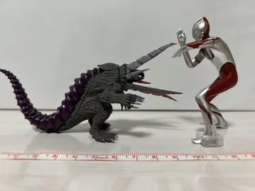 신 울트라맨 피규어 세트