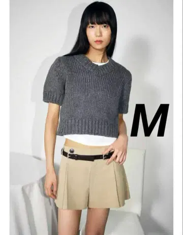 ZARA 버튼 플리츠 숏팬츠 M