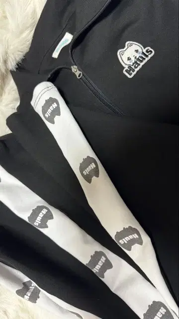 Hauls 하우루즈 하우키 신! 네신 오저지 등장! 상하의 세트 블랙