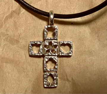 TOUS 크로스 목걸이 십자가