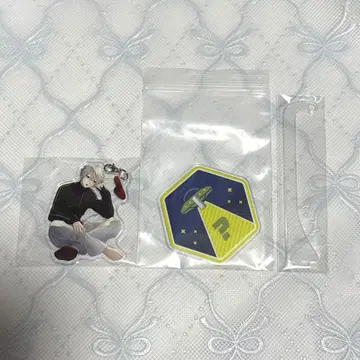 니지산지 쿠츠하 기괴한 이야기 흔들리는 아크릴 스탠드