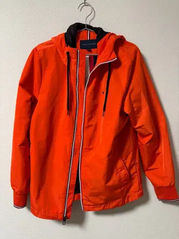 TOMMY HILFIGER 후드 부착 나일론 자켓