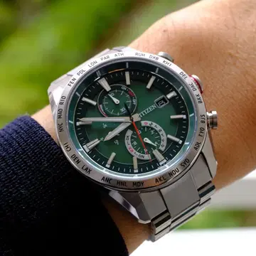 Citizen 그린 다이얼 크로노그래프 손목시계