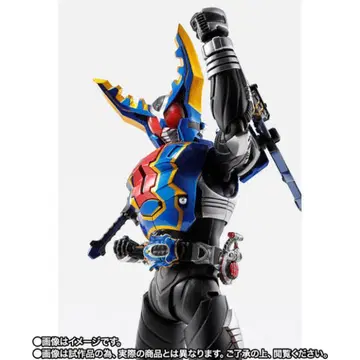 S.H.Figuarts (진골조제법) 가면라이더 가탁크 하이퍼 폼