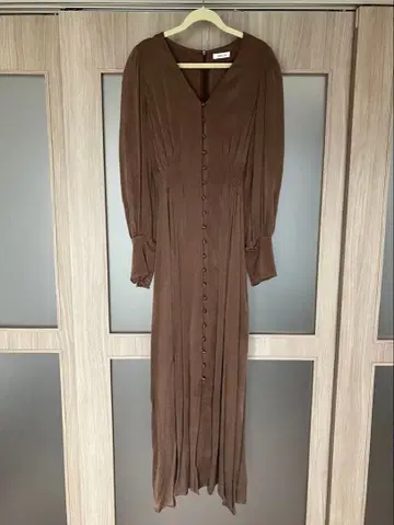 프레이 아이디 새틴 턱 원피스 사이즈 1 모카 가을 옷