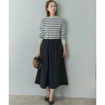 새상품 완판템 어반 리서치 보더 니트 도킹 원피스 롱
