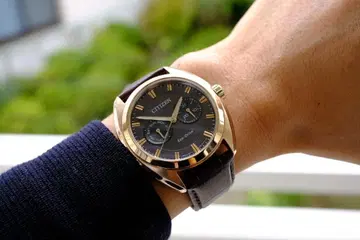 CITIZEN 아날로그 크로노그래프 시계