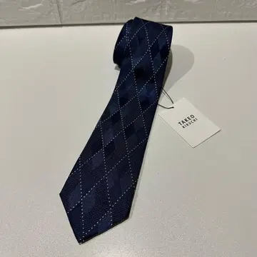 미사용 새상품 TAKEO KIKUCHI 다이아몬드 패턴 네이비 스테디셀러