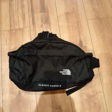 새상품급 THE NORTH FACE CLASSIC KANGA II 바디백