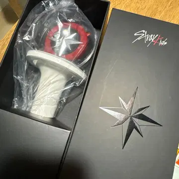 STRAY KIDS OFFICIAL LIGHT STICK VER.2