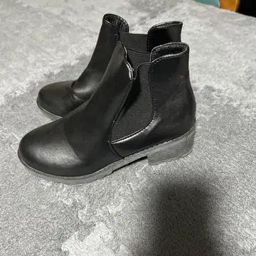 블랙 사이드 고어 부츠 중간 힐