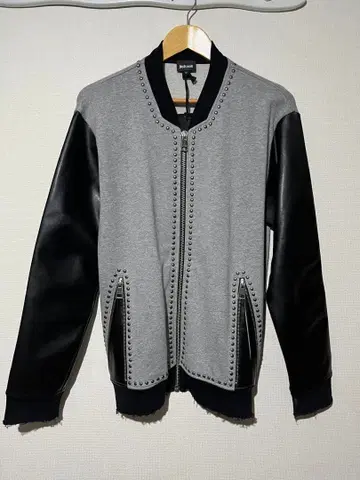 저스트 카발리 스터드 가죽 절개 자켓