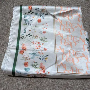 Aile The Shota REAL POP Scarf