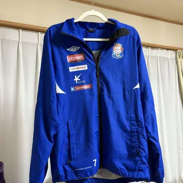 umbro 엄브로 윈드브레이커