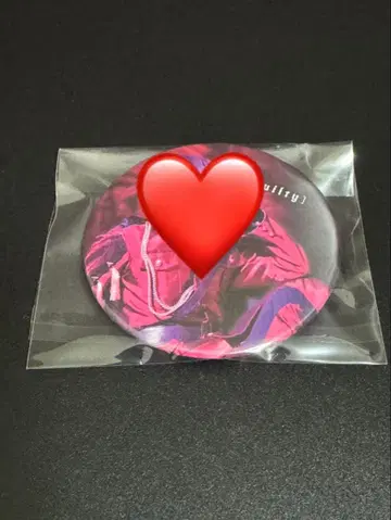 토나리노 사카타. 실사 시크릿 캔뱃지