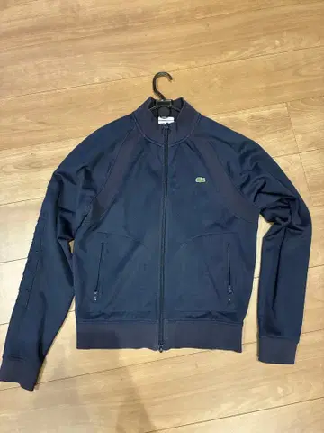 LACOSTE L!VE 네이비 저리 S 사이즈