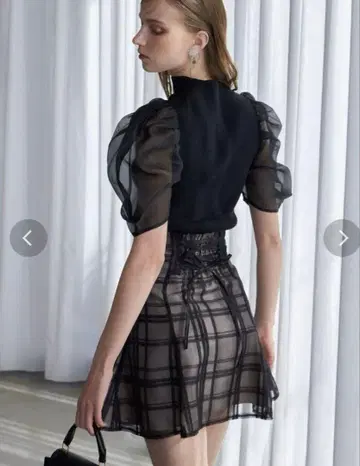 MERCURYDUO 시어 체크 백 레이스업 미니 치마바지