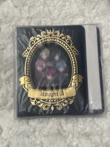 Knight A 카드 콜렉트북