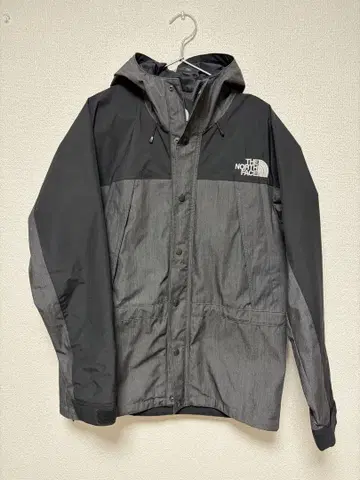 THE NORTH FACE 마운틴 후드티 그레이/블랙
