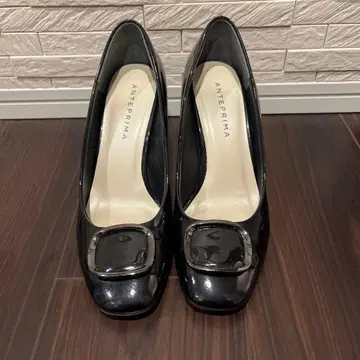 ANTERIMA 블랙 하이힐 스퀘어토