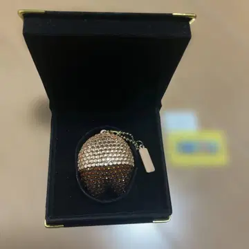 초파맨 라이트스톤 발 체인 키링