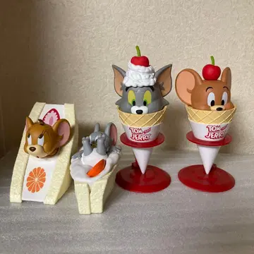 톰과 제리 아이스크림 Fruit Sandwich 피규어