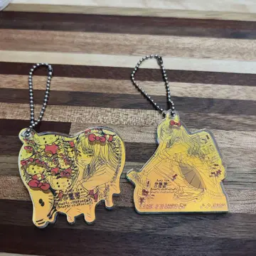 갸루 토미에 x 키티 가챠가챠