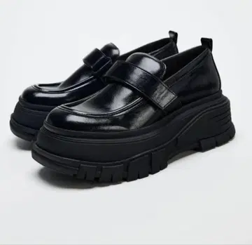 ZARA 통굽 로퍼