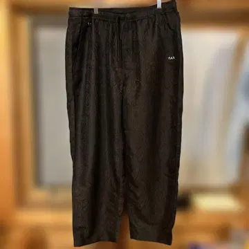 F.A.T. GIGAWEAVE 페이즐리 이지 팬츠