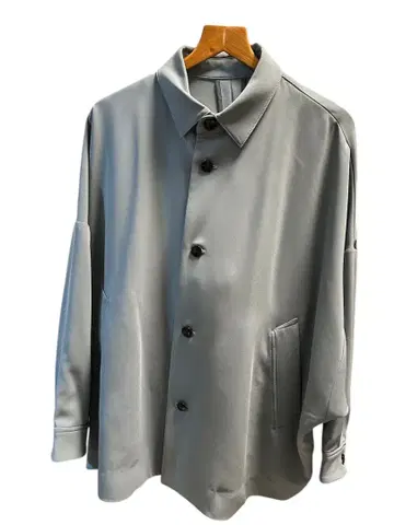 HARE 라이트 블루 자켓 S 사이즈