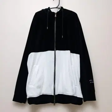 daboro (다보로) 집업 후드티 BLACK x White 벨로아