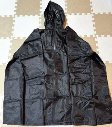 zucca 레인 지퍼 코트 판초 블랙