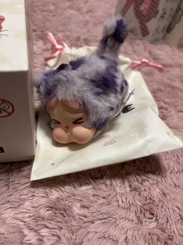 WILD but CUTIE Neon Cutie