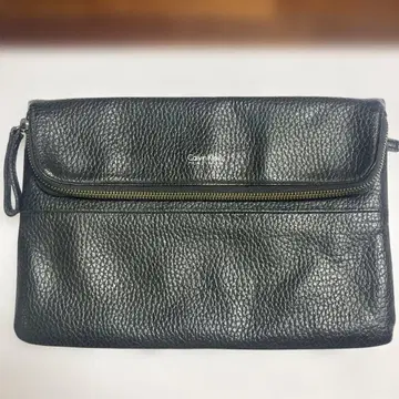Calvin Klein 블랙 클러치백