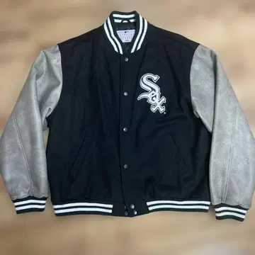 스카잔 genuine merchandise L 사이즈