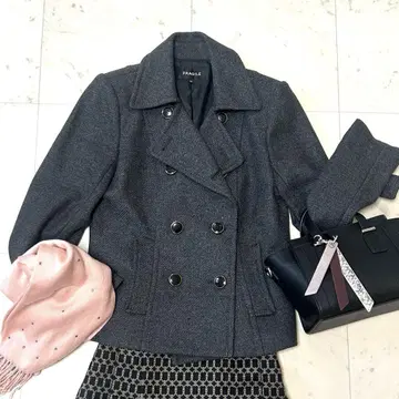 새상품급 프라질 그레이 더블 브레스트 피코트 숏 기장 38