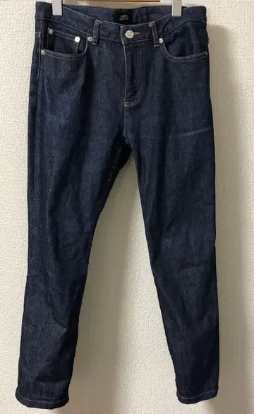 APC 스트레이트 데님