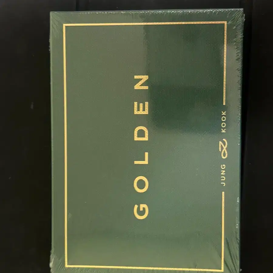 Jungkook Golden album (sealed)