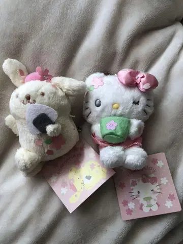 산리오 꽃놀이 마스코트 폼폼푸딩 키티