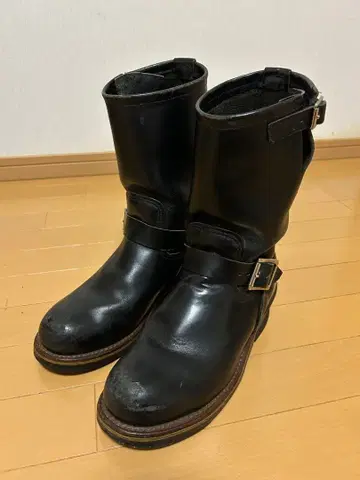 레드윙 엔지니어 부츠